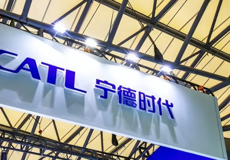 98家A股公司率先披露年报，逾七成拟派现